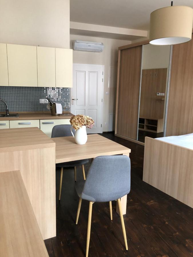 Appartement Rezidence U Kamenného Mostu